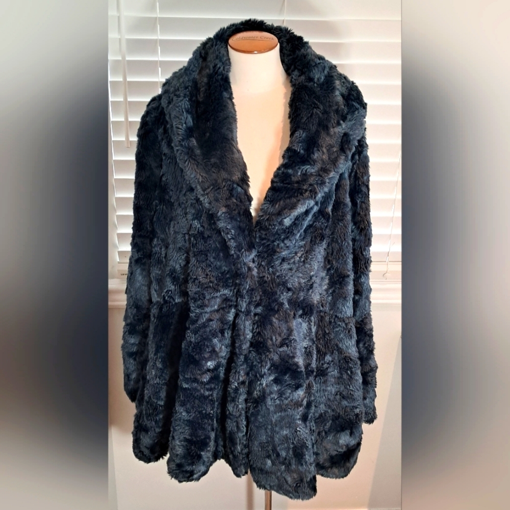 Free People Midnight Blue Swinging Jacket Size M Excellent Pre-owned Condition